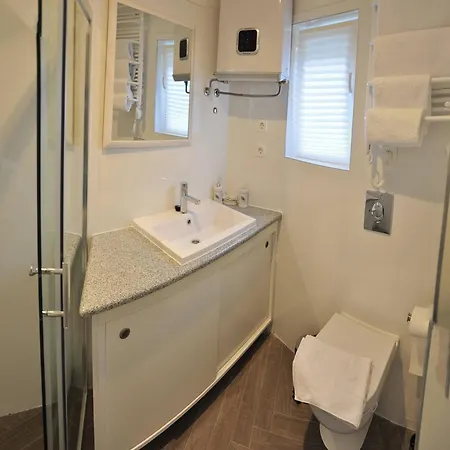 Appartement Modern In The Center Split