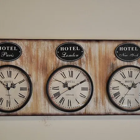 Modern In The Center Lejlighed